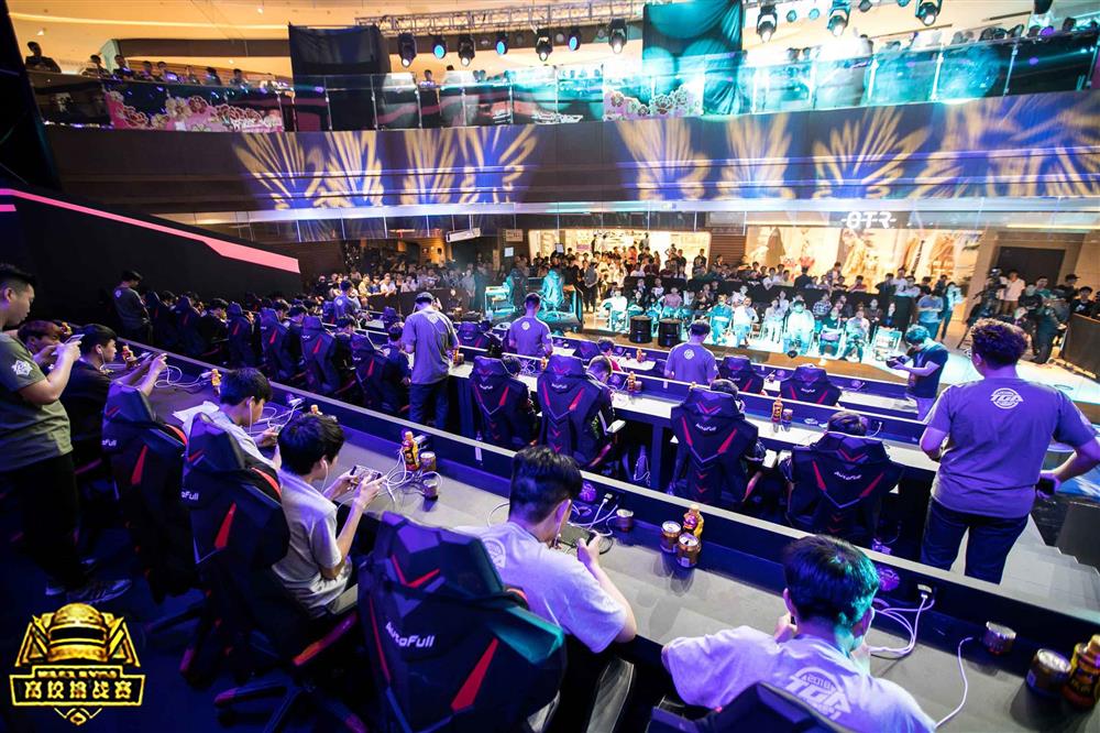 《绝地求生 全军出击》高校挑战赛 相约最美好